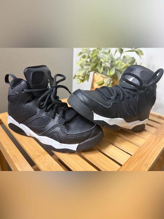 Jordan Other - Jordan Flight Club ‘91 with White Speckled Midsole Kids 11c